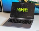 Recensione del portatile Schenker XMG Evo 14 (M24) - Un buon tuttofare con un Ryzen 8000 e fino a 96 GB di RAM