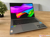 Recensione dell'Acer Swift X 14 2023 OLED - Il portatile multimediale con RTX 4050 è impressionante solo sulla carta