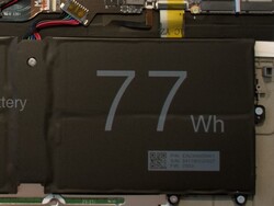 batteria da 77 Wh all'interno di LG Gram 17