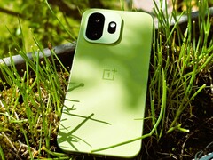 OnePlus 15T recensione smartphone