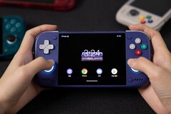 Il Retroid Pocket Nova è un dispositivo portatile basato su Android.
