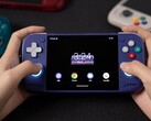 Il Retroid Pocket Nova è un dispositivo portatile basato su Android.