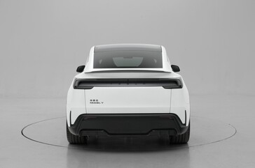 Tesla Model Y Performance 2027: aggiornamento MIIT