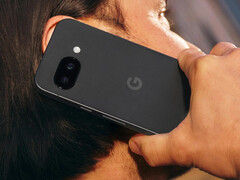 I rendering trapelati non mostrano nulla di nuovo. Nella foto: un'immagine promozionale del Pixel 9a. (Fonte: Google)