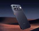 L'Oppo A7 Pro Max è disponibile in tre colori, tra cui il nero.