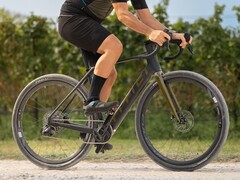 La bicicletta elettrica Titici DYNAMICA può assistervi fino a 200 km (~124 miglia). (Fonte: Titici)