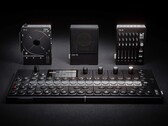 Il Field System sarà ora disponibile in nero, ad eccezione dell'OP-1 Field, non raffigurato qui (fonte: Teenage Engineering)
