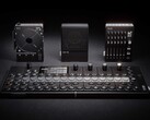 Il Field System sarà ora disponibile in nero, ad eccezione dell'OP-1 Field, non raffigurato qui (fonte: Teenage Engineering)