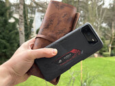 Unboxing dell'Asus ROG Phone 6 Diablo Immortal Edition