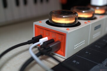 Abbiamo testato Moonbase utilizzando tutte le porte USB-C contemporaneamente.