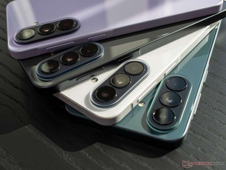 Secondo alcune indiscrezioni, Samsung prevede di utilizzare nel Galaxy A38 le stesse fotocamere del Galaxy A37, senza modifiche.