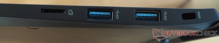 A destra: microSD, 2x USB-A 3.2 Gen 2, blocco Kensington