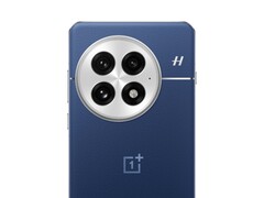 Il OnePlus 13 (nella foto) potrebbe essere l&#039;ultimo flagship OnePlus con il marchio della fotocamera Hasselblad. (Fonte: OnePlus)