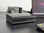 Recensione della docking station GMK AD-GP1 Radeon RX 7600M XT: Semplice da usare, ma invecchia velocemente