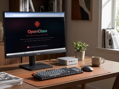 L’Asus Ascent QN10 offre fino a 80 TOPS di potenza di elaborazione AI in un formato ultracompatto.