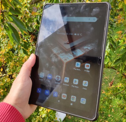 Test del tablet per esterni Oukitel RT2