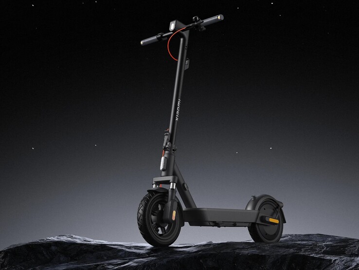 Lo scooter elettrico Xiaomi 5 Plus. (Fonte immagine: Xiaomi)
