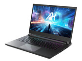 L'AORUS 15 (2024) ha porte su tre lati, comprese le uscite per il display montate sul retro. (Fonte immagine: Gigabyte)