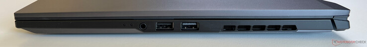 Destra: jack audio da 3,5 mm, USB 2.0 Tipo-A, USB 3.2 Gen1 Tipo-A (5 GBit/s)