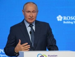 Putin sta cercando di commerciare il petrolio in valute diverse dal dollaro americano. (Fonte: CNBC)