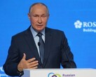 Putin sta cercando di commerciare il petrolio in valute diverse dal dollaro americano. (Fonte: CNBC)