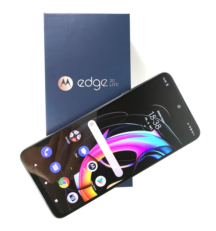 Motorola Edge 20 Lite in grafite elettrica