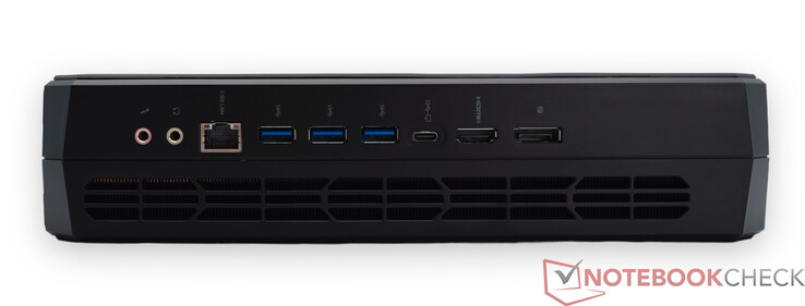 Posteriore: Mic-in, line-out, RJ45 2.5G, 3x USB 3.2 Gen2 Type-A, porta USB 3.2 Gen2 Type-C (Alt Data e DP), HDMI 2.1, DisplayPort 2.0