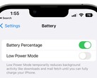 La percentuale della batteria è finalmente tornata nella barra di stato di iOS con iOS 16 Beta 5. (Fonte: MacRumors)