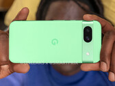 Google presenterà il Pixel 8a tra quindici giorni. (Fonte immagine: @OnLeaks &amp; SmartPrix)