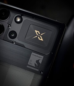 Il RedMagic 10S Pro. (Fonte immagine: Yashanpai)