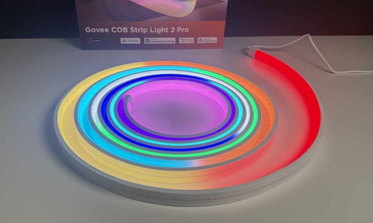 Recensione della striscia luminosa Govee COB Strip Light 2 Pro (qui raffigurata mentre è ancora arrotolata)