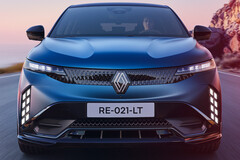 Renault potenzia la Megane E-Tech elettrica con una nuova batteria LFP da 67 kWh