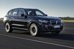 BMW iX3 G08 facelift dal 2022 (Fonte: BMW)