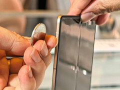 Honor Magic V5 si confronterà con Galaxy Z Fold7 e X Fold5 quest'estate, oltre all'attuale Oppo Find N5. (Fonte immagine: Weibo)