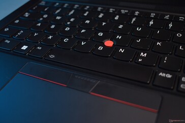 Lenovo ThinkPad T14s G4: trackpoint