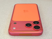 L'iPhone 17 Pro Max arancione diventa rosa