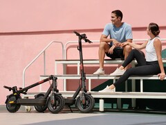 Lo scooter elettrico 5 Plus di Xiaomi (nella foto) è arrivato in Francia e in Italia. (Fonte: Xiaomi)