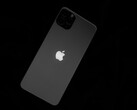 Il retro di un iPhone con il logo Apple su sfondo nero