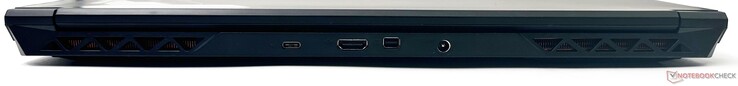 Posteriore: USB 3.2 Gen2 Type-C, HDMI 2.1-out, mini-DisplayPort 1.4-out, DC-in