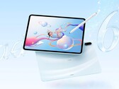L'Oppo Pad 6 ha un display da 12,1 pollici in un moderno corpo in alluminio.