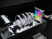 Come appare una telecamera zoom periscopica dall'interno. (Fonte immagine: Samsung)