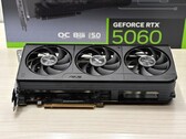 La RTX 5060. (Fonte: Sebastian Badev via Notebookcheck) 