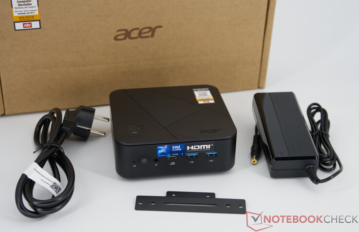 Contenuto della confezione dell’Acer Revo Box RB102