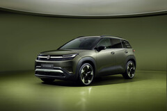 VW trasferisce la produzione dei veicoli con motore a combustione interna da Wolfsburg ai propri stabilimenti dedicati ai veicoli elettrici