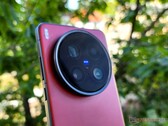Vivo X200 Ultra: il sogno di molti appassionati di smartphone è ora più economico da importare che da acquistare direttamente in Cina (Fonte: Notebookcheck)