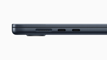 Apple MacBook Air 15 pollici: A sinistra - MagSafe 3, 2x Thunderbolt 3. (Fonte: Apple)