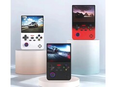 Il Lenovo G02 è reale, ma Lenovo afferma che né l'azienda né i suoi partner di licenza hanno installato ROM illegali sul dispositivo.