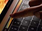 I problemi del MacBook Pro con Touch Bar sono infiniti. (Immagine: Apple)