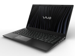 In revisione: VAIO FE 14.1 VWNC51429-SL. Unità di prova fornita da Vaio