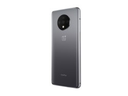 Recensione dello smartphone OnePlus 7T. Dispositivo fornito da OnePlus Germany.